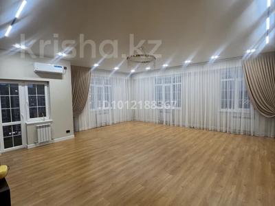 4-комнатная квартира · 170 м² · 8/9 этаж, 17-й мкр 25 за 84 млн ₸ в Актау