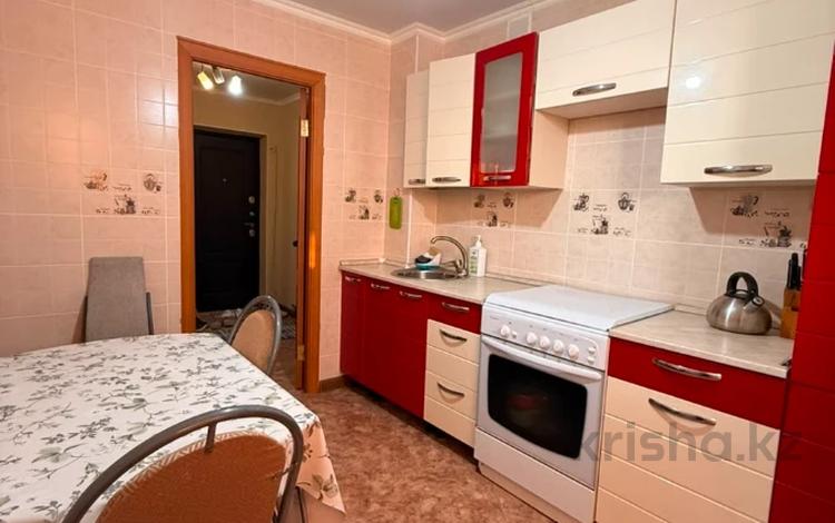2-комнатная квартира · 53.1 м² · 9/9 этаж, мкр 8, Жубановых за 15 млн ₸ в Актобе — фото 7