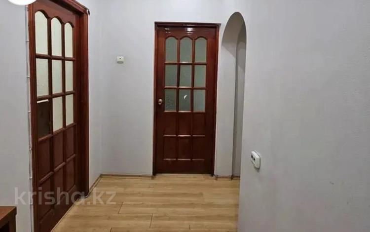 3-бөлмелі пәтер · 72 м² · 6/9 қабат, Ақсай-4 ш/а., бағасы: 43 млн ₸ в Алматы, Ауэзовский р-н — фото 3