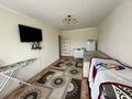 2-бөлмелі пәтер · 45 м² · 4/5 қабат, 14-шағынаудан 11, бағасы: 11.5 млн ₸ в Караганде, Алихана Бокейханова р-н — фото 2