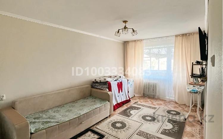 2-бөлмелі пәтер · 45 м² · 4/5 қабат, 14-шағынаудан 11, бағасы: 11.5 млн ₸ в Караганде, Алихана Бокейханова р-н — фото 3