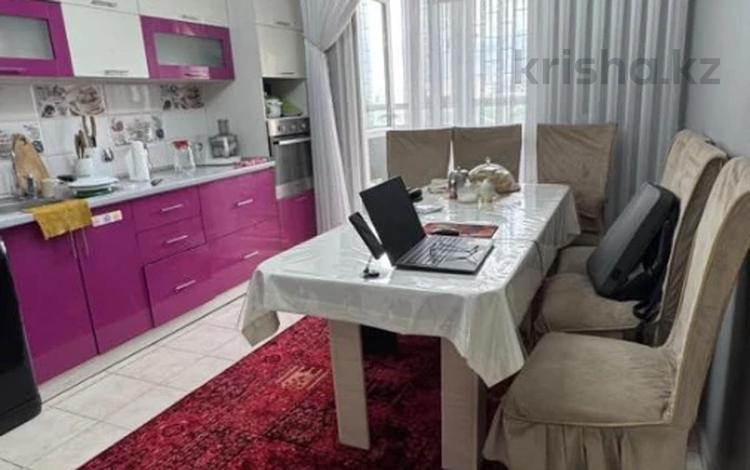 3-комнатная квартира · 90 м² · 9/10 этаж, мкр Аккент за 43 млн ₸ в Алматы, Алатауский р-н — фото 2