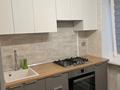 2-комнатная квартира · 43 м² · 2/5 этаж, мкр Центральный, Махамбета 130 за 220 000 ₸ в Атырау — фото 2