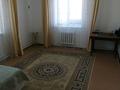 Отдельный дом • 3 комнаты • 120 м² • 10 сот., Хисметова 10 за 20 млн 〒 в Акжар — фото 2