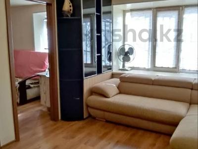 Пәтерлер в Костанайской обл.: 3-бөлмелі пәтер · 61.9 м² · 1/5 қабат, 50 лет октября 35, бағасы: 18.5 млн 〒 3-бөлмелі пәтер · 61.9 м² · 1/5 қабат, 50 лет октября 35, бағасы: 18.5 млн 〒 в Рудном