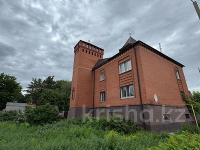 Жеке үй · 5 бөлме · 306 м² · 19.5 сот., Дощанова 68, бағасы: 270 млн ₸ в Костанае