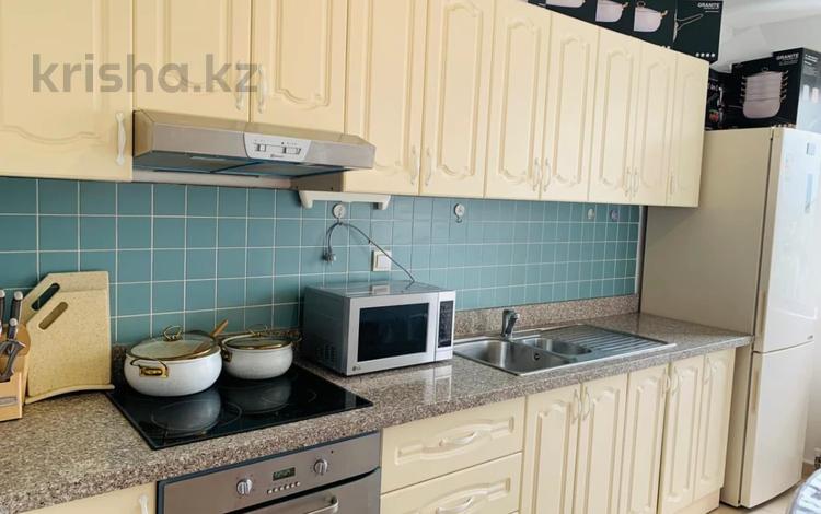 3-комнатная квартира · 83 м² · 10/16 этаж, Микрорайон Аккент за 43.5 млн 〒 в Алматы, Алатауский р-н — фото 13