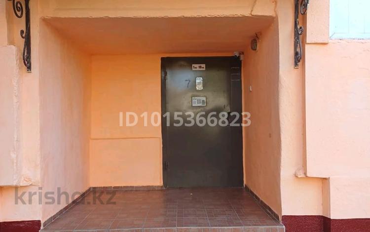 3-бөлмелі пәтер · 90 м² · 1/5 қабат, Жунусалиева 36 — Нур банка, бағасы: 170 000 ₸ в Таразе — фото 2