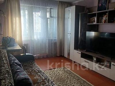 1-комнатная квартира · 32 м² · 5/5 этаж, мкр Акбулак — возле Баласагуна за 10 млн 〒 в Таразе