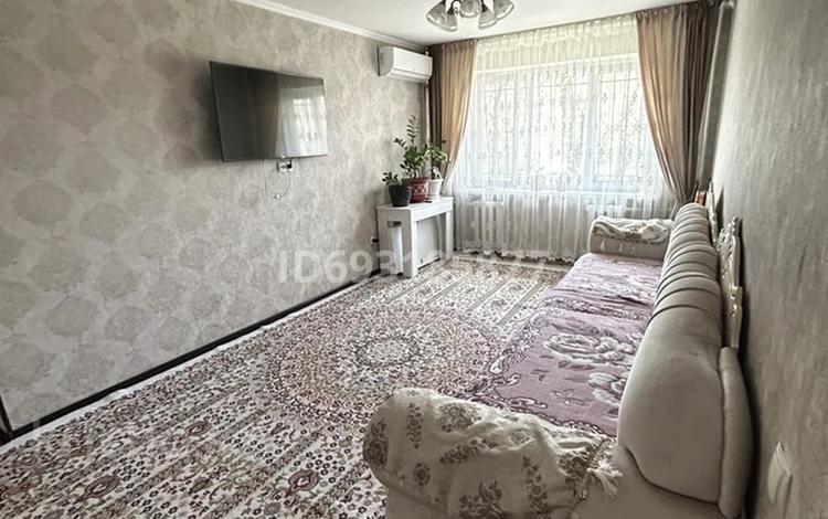 3-комнатная квартира, 54.9 м², 1/4 этаж, мкр №2 42 за 35 млн 〒 в Алматы, Ауэзовский р-н — фото 2