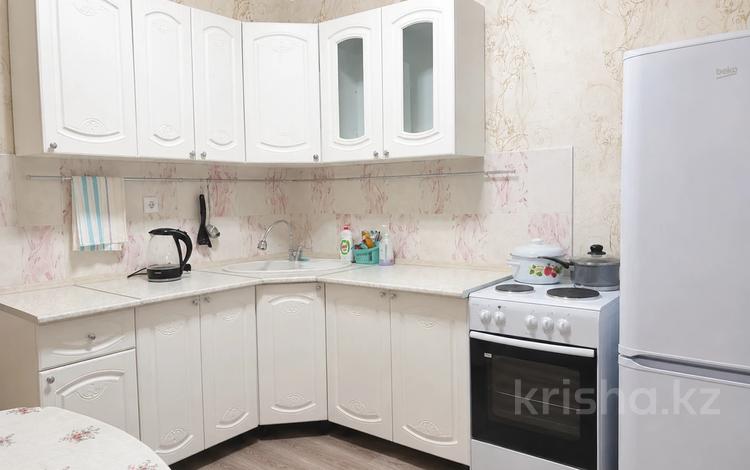 1-комнатная квартира · 38 м², Аль Фараби за 200 000 ₸ в Астане, Есильский р-н — фото 162