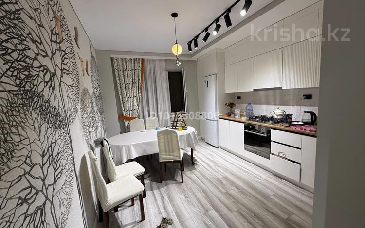 2-бөлмелі пәтер · 68 м² · 8/9 қабат, Нұрсая ш/а., Елорда, бағасы: 250 000 ₸ в Атырау, мкр Нурсая — фото 2