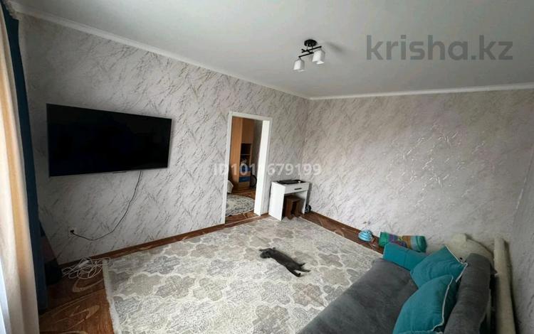 3-комнатная квартира · 58 м² · 2/2 этаж, Каусар 27 — 10 школа за 10 млн ₸ в Кокшетау — фото 2