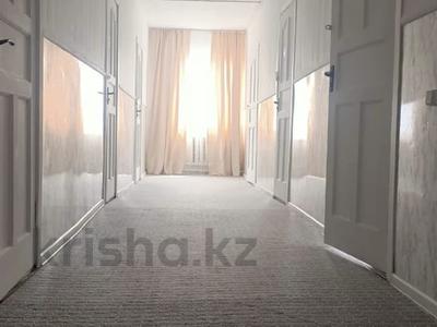 Отдельный дом · 30 комнат · 400 м² · 6 сот., мкр Шапагат — Головоцкий 49 за 79 млн 〒 в Алматы, Алатауский р-н