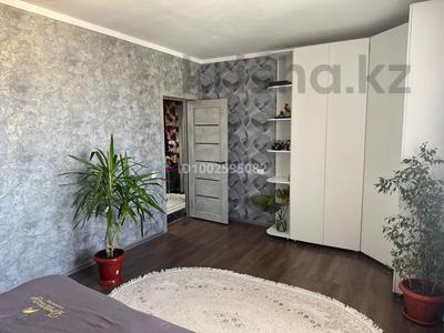 3-комнатная квартира · 94 м² · 6/6 этаж, Ғарышкелер 15а — За профцентром за 35 млн 〒 в Жезказгане