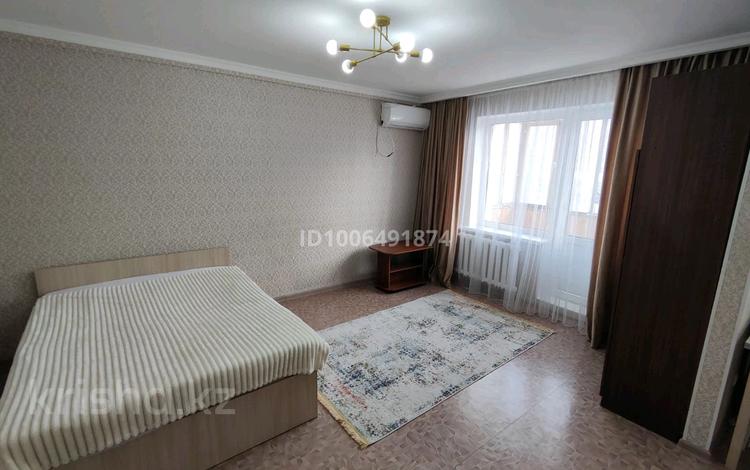 1-комнатная квартира · 30 м² · 4/5 этаж, Алиби Жангельдина 25 — Угол Республика за 16.7 млн ₸ в Астане, р-н Байконур — фото 8