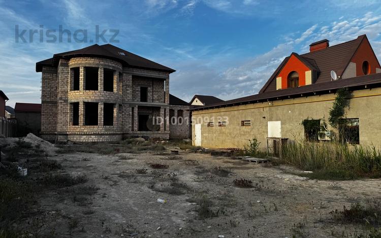 Отдельный дом · 8 комнат · 400 м² · 10 сот., мкр "Шыгыс 1" 142 за 95 млн ₸ в Актау, мкр "Шыгыс 1" — фото 2