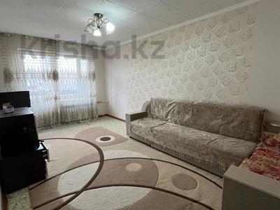 2-комнатная квартира, 44 м², 5/5 этаж, Самал за 11.5 млн 〒 в Талдыкоргане, мкр Самал