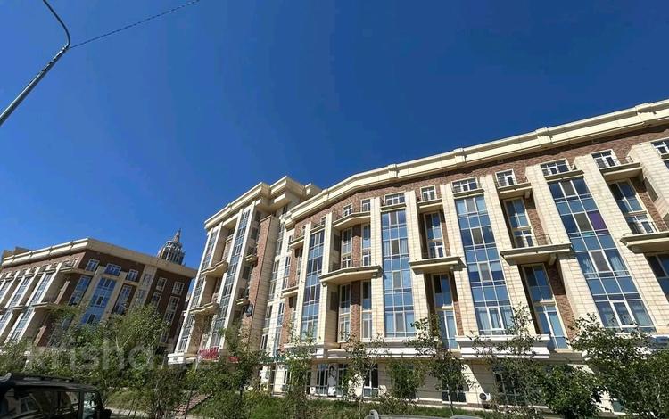 1-комнатная квартира · 55 м² · 5/8 этаж, мкр Уркер, проспект Кабанбай батыра 7 — проспект Сарайшык за ~ 43 млн ₸ в Астане, Нура р-н — фото 2