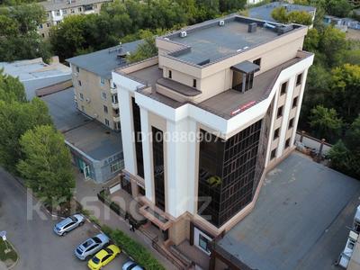 Свободное назначение, офисы, магазины и бутики, склады, общепит, салоны красоты, сельское хозяйство, бани, гостиницы и зоны отдыха, фитнес и спорт, медцентры и аптеки, образование, развлечения, конференц-залы, кабинеты и рабочие места, студии · 300 м² за 1 500 〒 в Астане, Сарыарка р-н