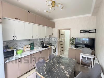 4-комнатная квартира · 102 м² · 1/2 этаж, Майкудук, 17й микрорайон 57/2 — Возле Реал за 21 млн 〒 в Караганде, Алихана Бокейханова р-н