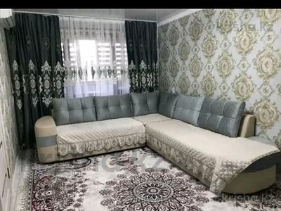 4-комнатная квартира · 72 м² · 4/5 этаж, Кенесары 35 — Самал мкр за 18 млн 〒 в Туркестане