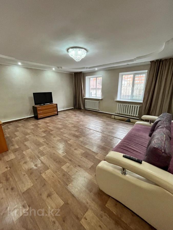 Отдельный дом · 9 комнат · 375 м² · 10 сот.