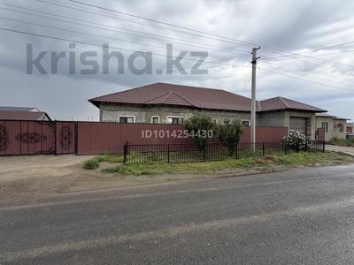 Жеке үй · 7 бөлме · 400 м² · 10 жүзд., Өркен - 2, 1, бағасы: 80 млн ₸ в Атырау, Оркен - 2
