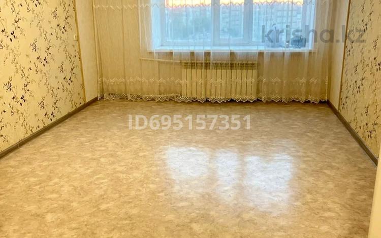 3-комнатная квартира · 65 м² · 9/9 этаж, Старый город, Кереева 1 — ЖД вокзала за 140 000 〒 в Актобе — фото 2