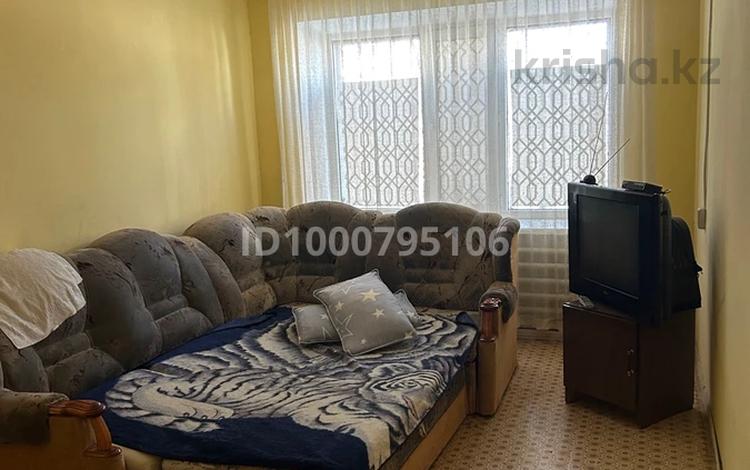2-комнатная квартира · 44.2 м² · 1/5 этаж, Старый город, Жанкожа батыра за 10.1 млн ₸ в Актобе — фото 4