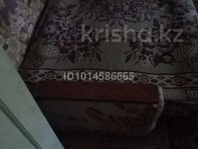 2 бөлме · 43 м² · 2/5 қабат, Отырар 7 — ТЦ Жанур, бағасы: 100 000 ₸ в Астане, р-н Байконур