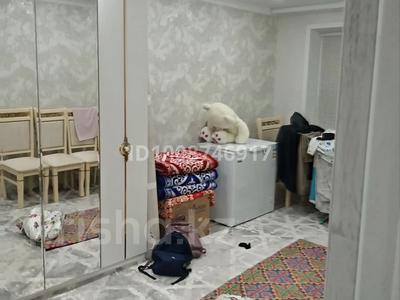 3-бөлмелі пәтер · 61 м² · 5/5 қабат, Каралева 70, бағасы: 18 млн 〒 в Экибастузе