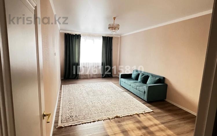 2-бөлмелі пәтер · 74 м² · 1/5 қабат, мкр Айнабулак-2, Мкр Айнабулак 2 33/2, бағасы: 280 000 ₸ в Алматы, Жетысуский р-н — фото 2