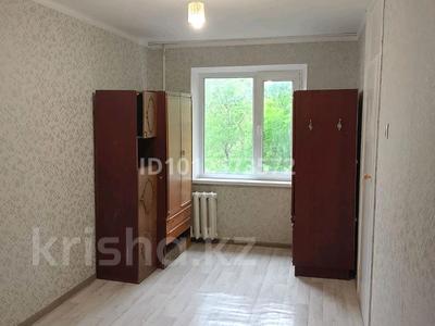 2-бөлмелі пәтер · 45 м² · 4/5 қабат, Майкудук, Майкудук, 12й микрорайон 9, бағасы: 12 млн ₸ в Караганде, Алихана Бокейханова р-н