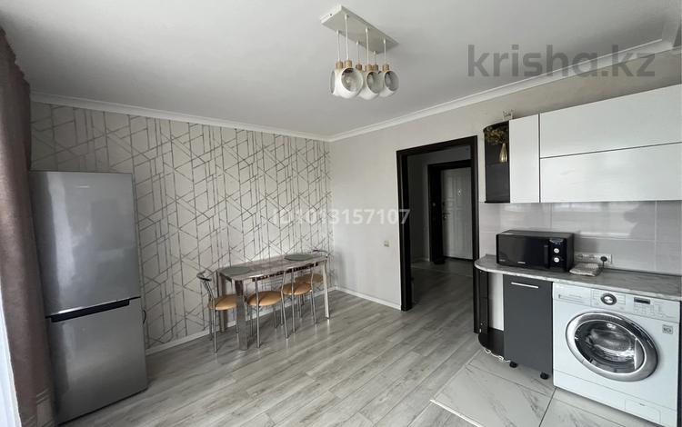 1-комнатная квартира · 54 м² · 3/5 этаж, Валиханова 46 за 220 000 ₸ в Петропавловске — фото 2
