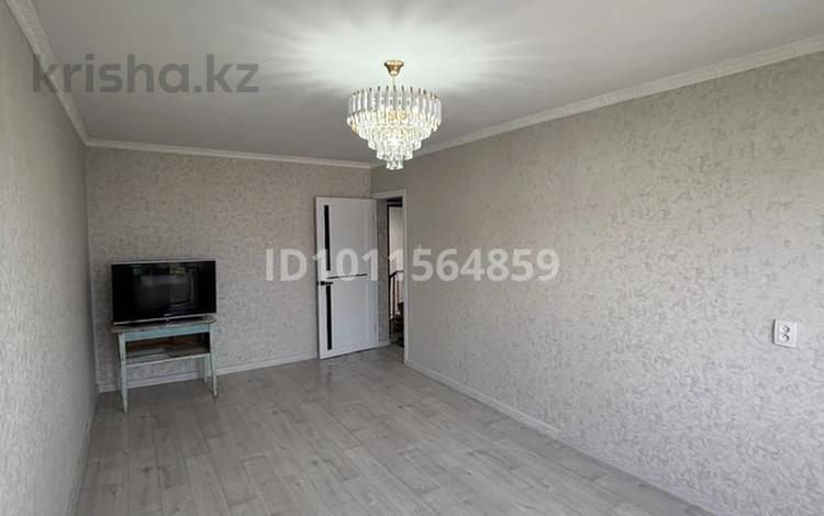 1-бөлмелі пәтер · 39 м² · 5/5 қабат, Толе би 61 29 — Аизберг 1мектеп, бағасы: 5.5 млн ₸ в Кентау — фото 2