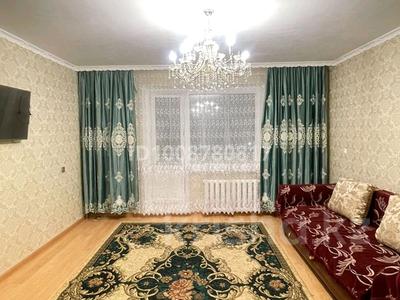 2-комнатная квартира · 54.9 м² · 5/10 этаж, Майкудук, Майкудук, мкр Голубые пруды 4 за 150 000 〒 в Караганде, Алихана Бокейханова р-н