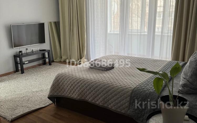 1-комнатная квартира · 35 м² · 2/5 этаж, Победа 93/2 — Суровский «Гурме» за 15 000 〒 в Уральске — фото 24