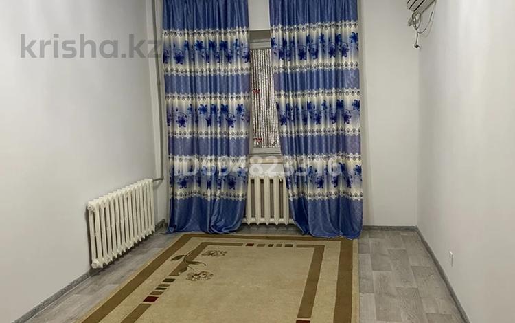 2-комнатная квартира · 70 м² · 3/5 этаж, Казыбек би 24а — Напроти жайны за 125 000 〒 в  — фото 2