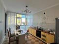 4-комнатная квартира · 160 м² · 7/15 этаж, Мамбедова 16 за 98 млн ₸ в Астане, Сарыарка р-н — фото 10