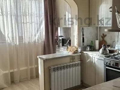 2-комнатная квартира · 54 м² · 8/9 этаж, мкр Аксай-2 35 за 29.5 млн 〒 в Алматы, Ауэзовский р-н