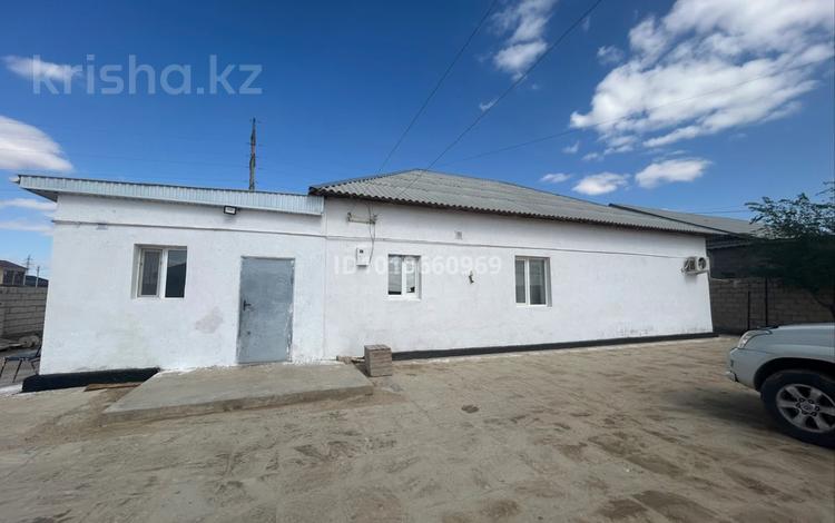Отдельный дом · 4 комнаты · 170 м² · 12 сот., Абыз Тілеген 126 за 16 млн ₸ в Жанаозен — фото 2