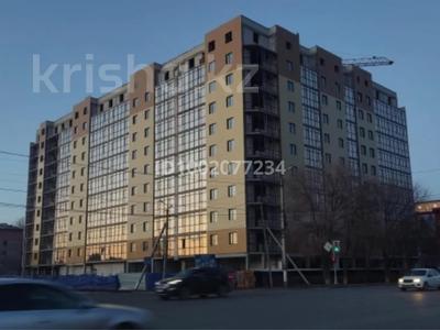 Продажа квартир в Западно-Казахстанской обл.: 3-комнатная квартира · 108 м² · 7/10 этаж, Ульяны Громовой 18 за 35 млн 〒 3-комнатная квартира · 108 м² · 7/10 этаж, Ульяны Громовой 18 за 35 млн 〒 в Уральске