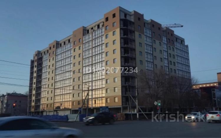 3-бөлмелі пәтер · 108 м² · 7/10 қабат, Ульяны Громовой 18, бағасы: 37 млн ₸ в Уральске — фото 2