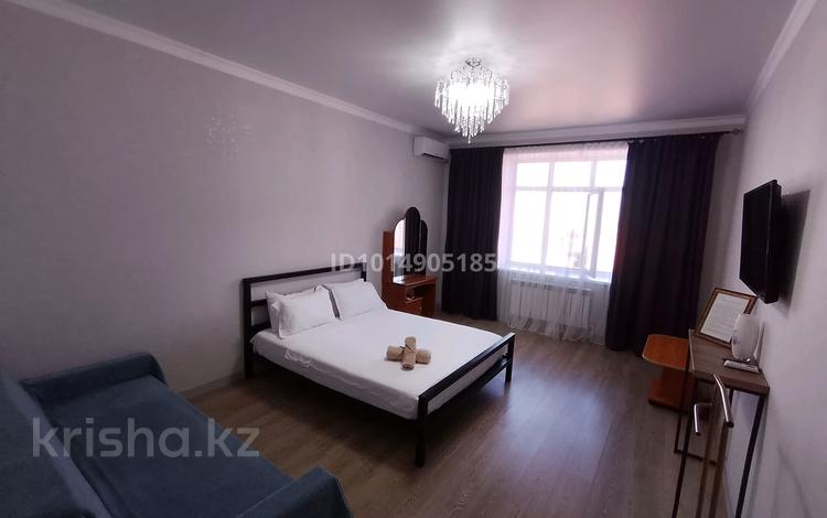 1-комнатная квартира · 54 м² · 7/9 этаж, мкр. Алтын орда, Санкибай батыра за 13 000 ₸ в Актобе — фото 2