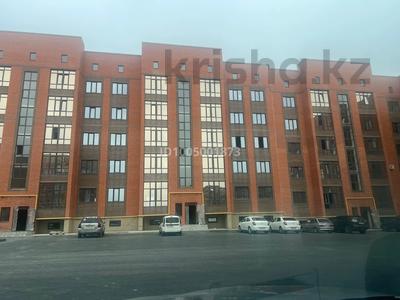 4-комнатная квартира · 140 м² · 4/5 этаж, мкр. Алтын орда 100в — Школа Акбобек за 46 млн ₸ в Актобе