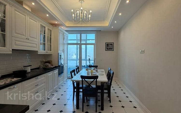 3-комнатная квартира · 127 м² · 7/8 этаж, Керей и Жанибек хандар 6 за 89 млн 〒 в Астане, Нура р-н — фото 2