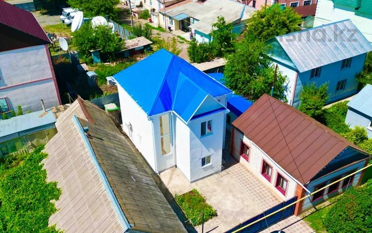 Часть дома · 4 комнаты · 100 м² · 3 сот., Иванова 33 за 70 млн 〒 в Уральске — фото 3