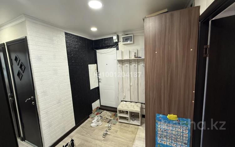 3-комнатная квартира · 63 м² · 5/5 этаж, Момышулы 17 за 18 млн ₸ в Жезказгане — фото 2