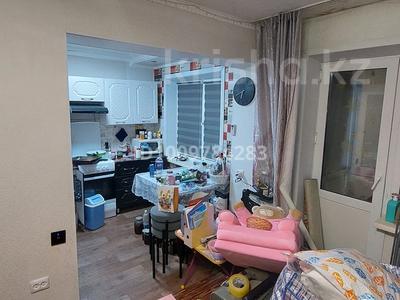 2-бөлмелі пәтер · 48 м² · 5/5 қабат, Микр. Сатпаева 8 — Мечеть , супермаркет ФудМарт, школа #8, бағасы: 12 млн ₸ в Балхаше